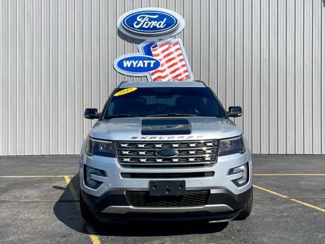 Used 2017 Ford Explorer XLT with VIN 1FM5K8D87HGC81145 for sale in Manistee, MI