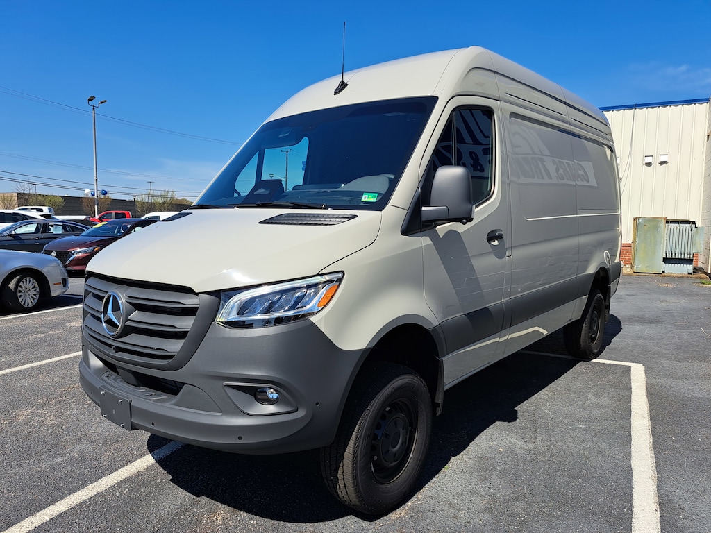 Used 2026 Mercedes-Benz Sprinter 2500 Cargo 144 WB 2500 Standard Roof I4 Diesel HO 144 AWD