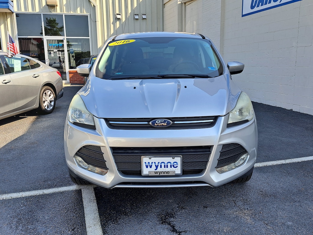 Used 2016 Ford Escape SE FWD SE