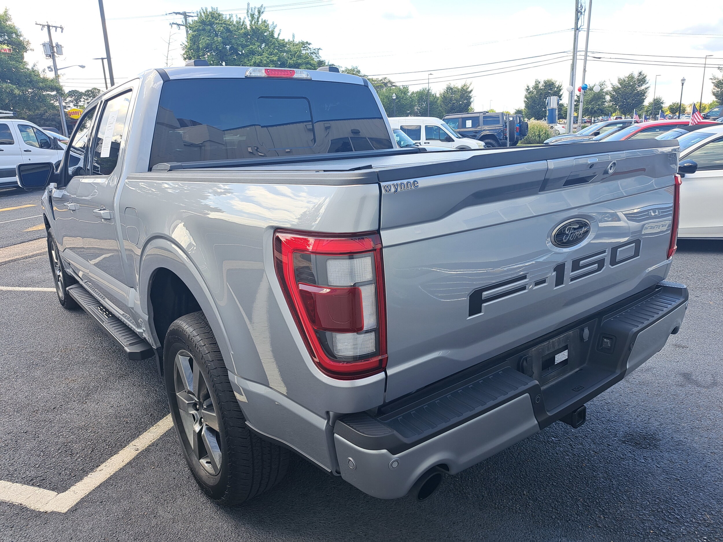 2023 Ford F-150 Lariat photo 4