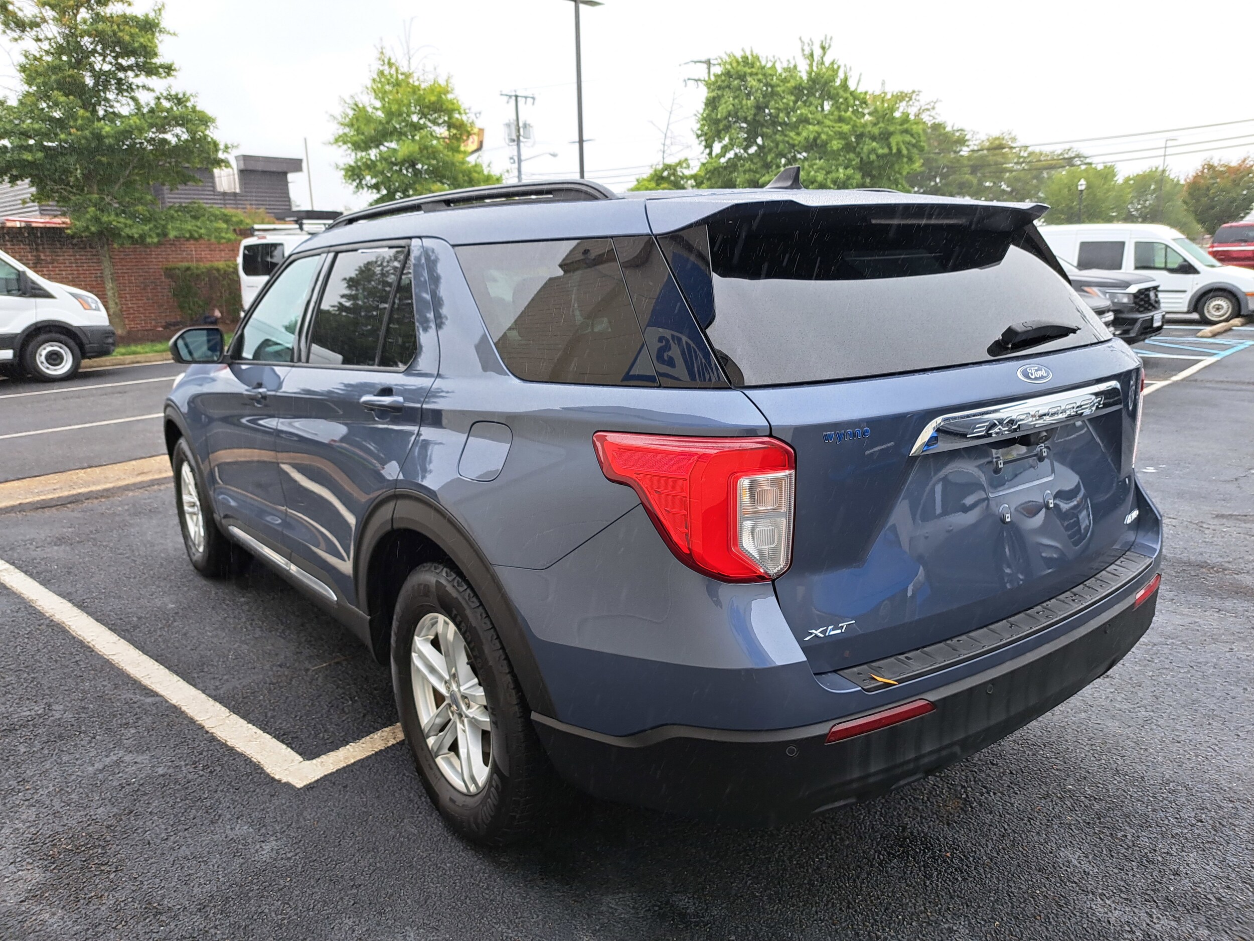 2021 Ford Explorer XLT photo 4
