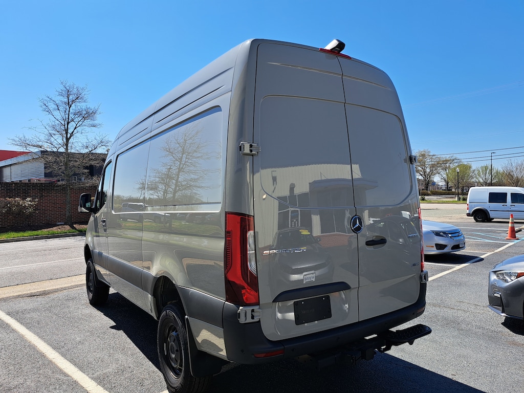 Used 2026 Mercedes-Benz Sprinter 2500 Cargo 144 WB 2500 Standard Roof I4 Diesel HO 144 AWD