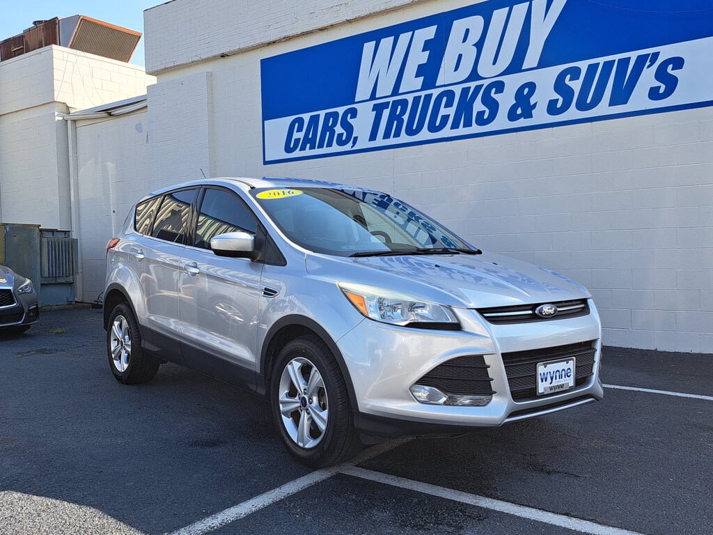 Used 2016 Ford Escape SE FWD SE