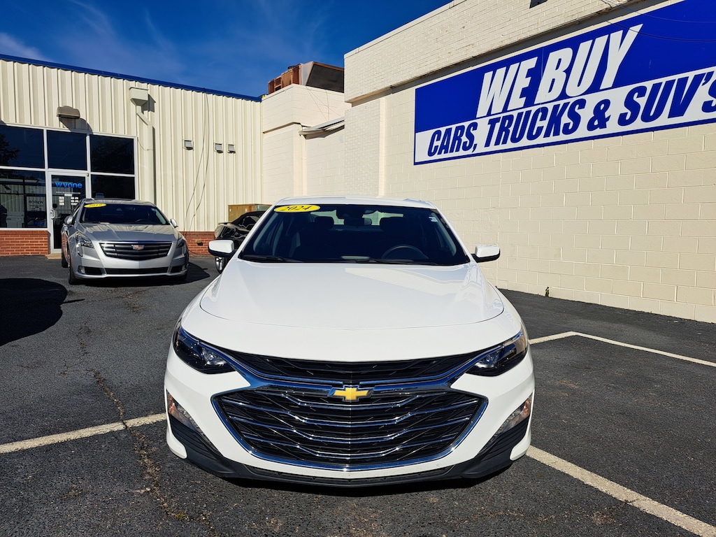 Used 2024 Chevrolet Malibu LT Sedan