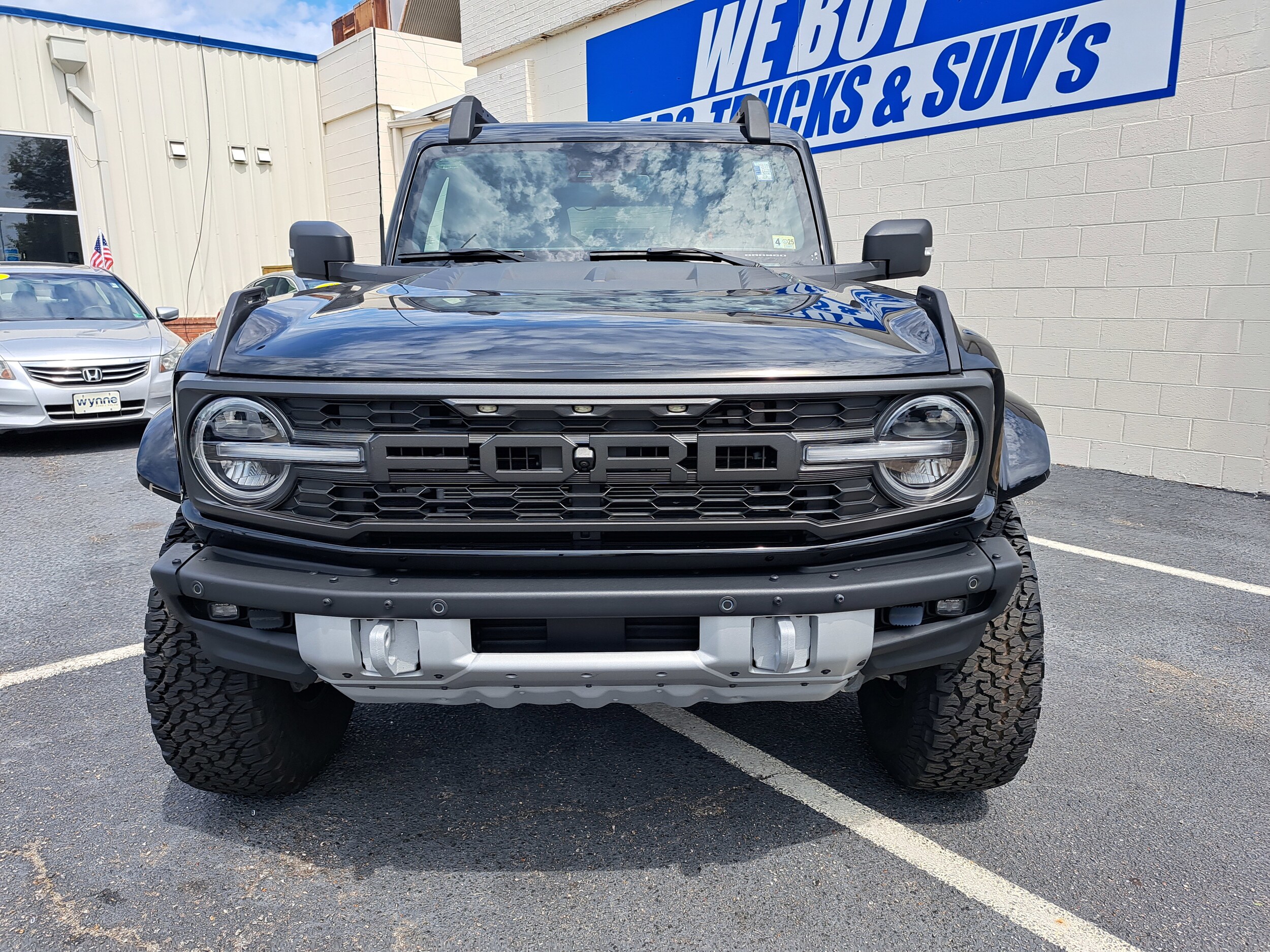 2024 Ford Bronco Raptor photo 2