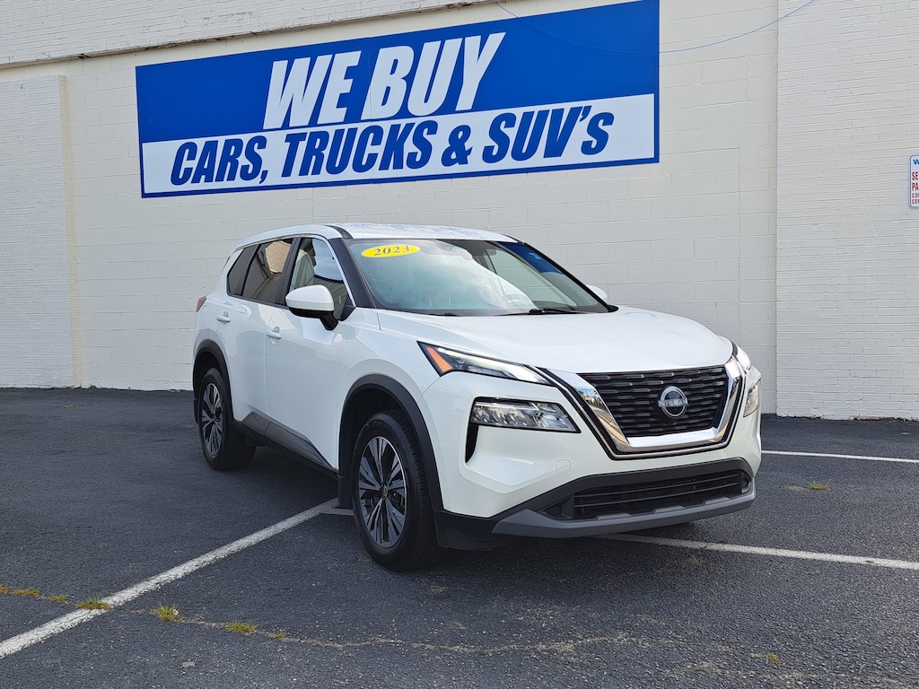 Used 2023 Nissan Rogue SV FWD SV