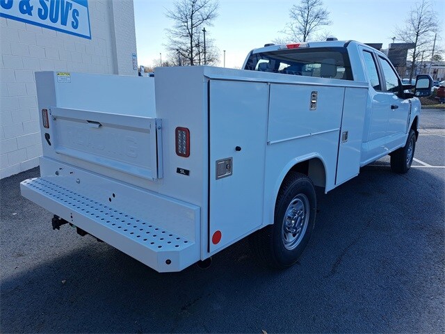 2024 Ford F-250 photo 4