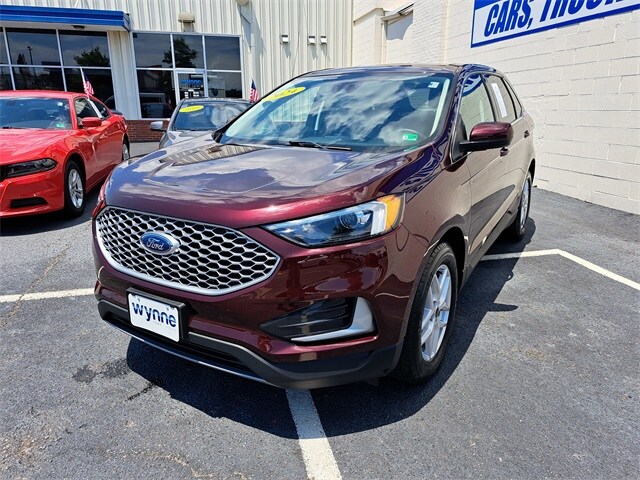 2024 Ford Edge SEL photo 3