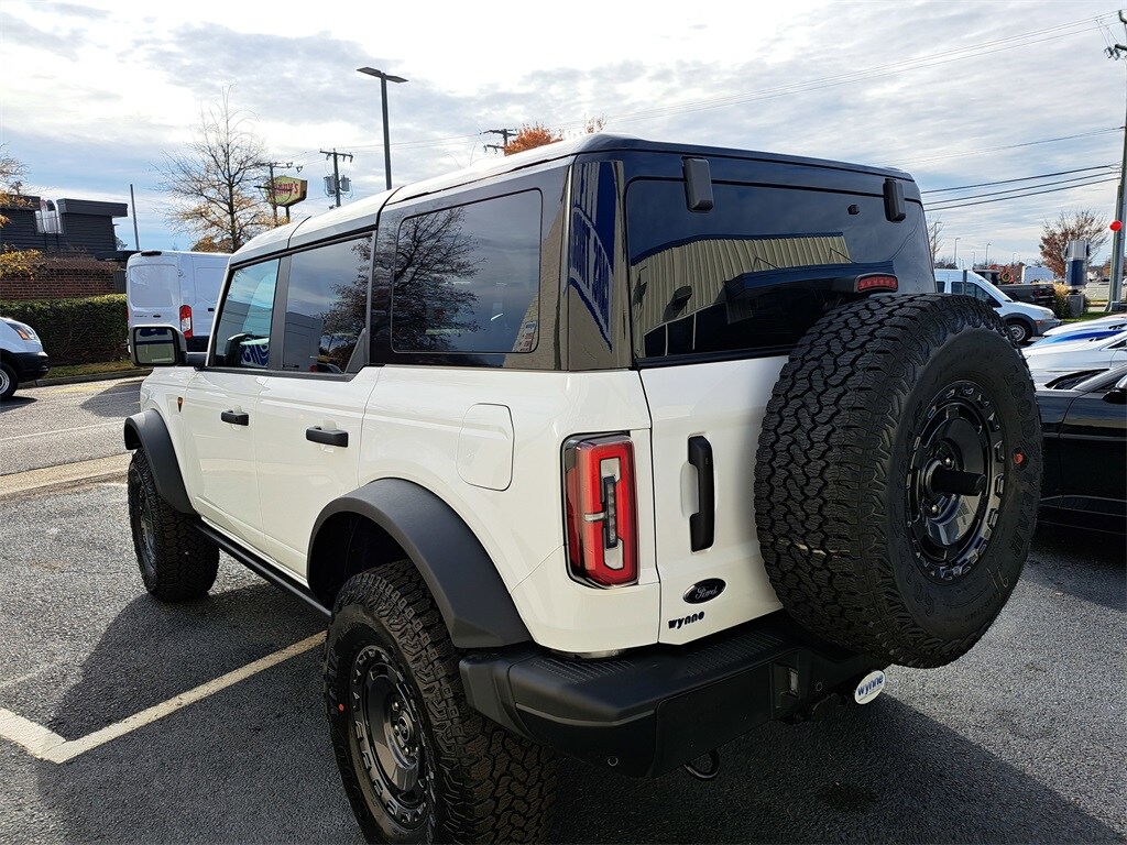 New 2025 Ford Bronco Badlands SUV