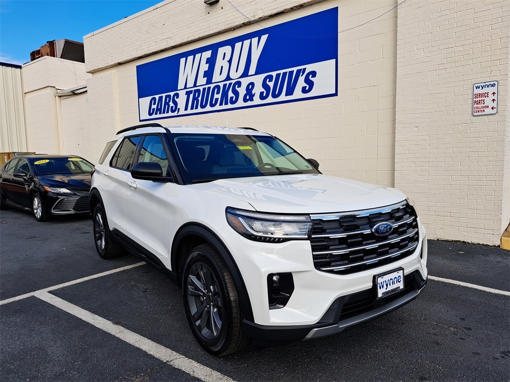 2026 Ford Explorer Active's photo