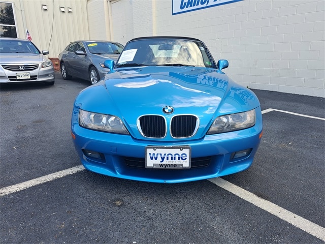 Used 2001 BMW Z3 2.5 with VIN WBACN33411LM00354 for sale in Hampton, VA