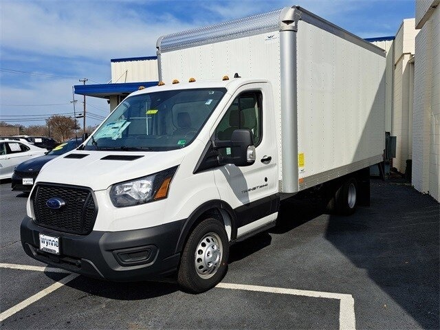 2024 Ford Transit Chassis Cab Base's photo