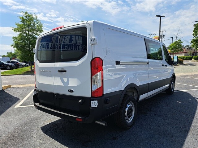 2025 Ford Transit photo 4