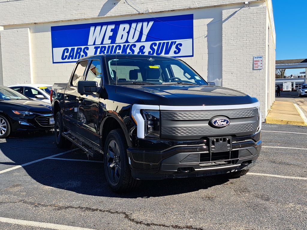 2025 Ford F-150 Lightning Truck SuperCrew Cab 