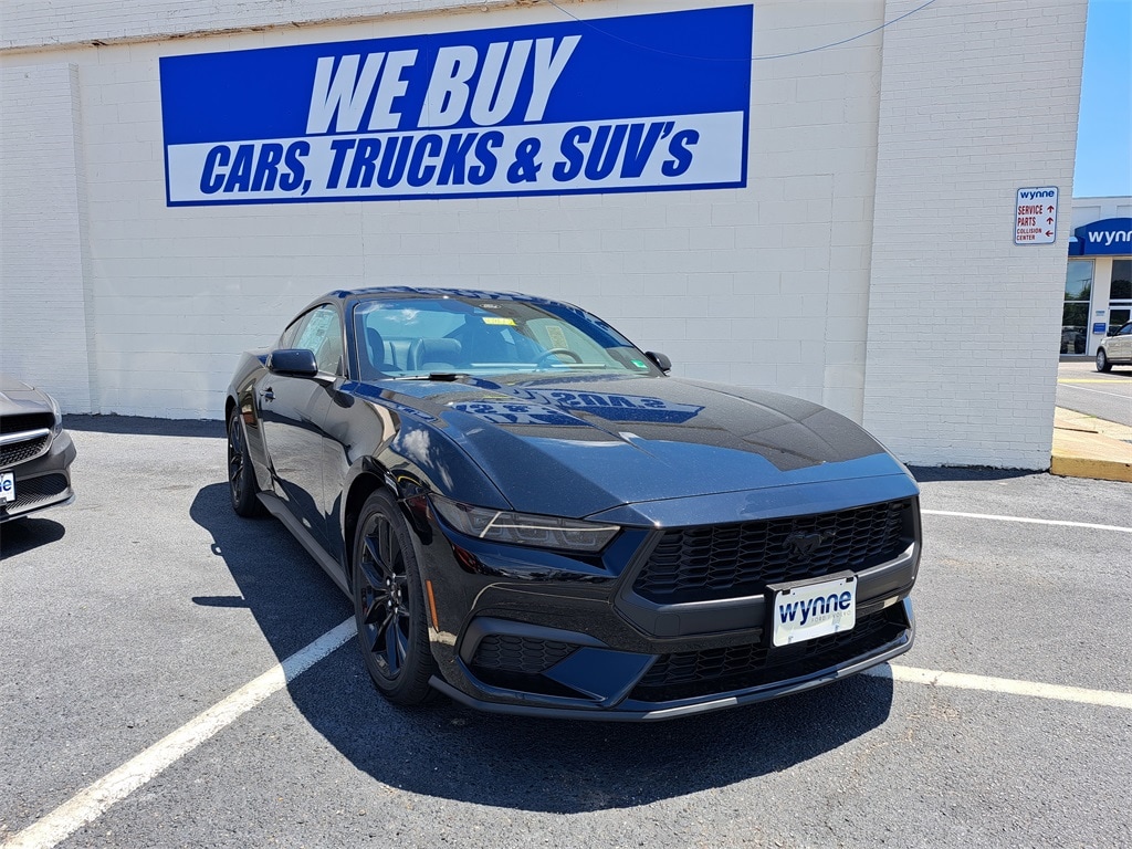 2025 Ford Mustang Coupe 