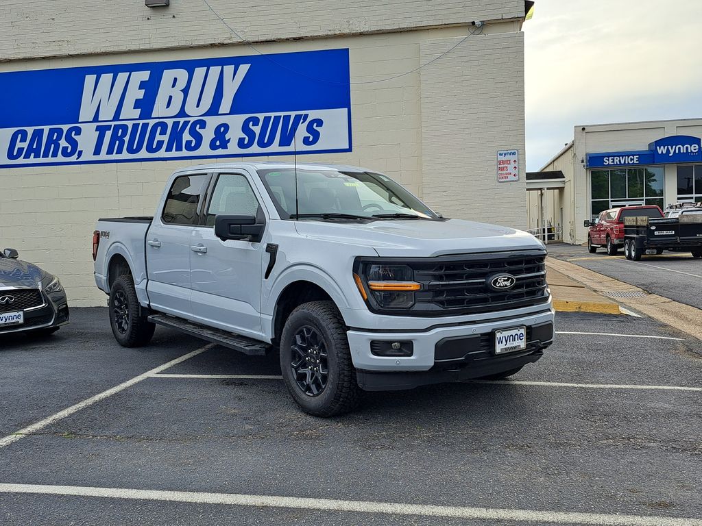 Space White Metallic 2025 Ford F-150 XLT SuperCrew 4WD Pickup Truck Four-Wheel Drive Automatic