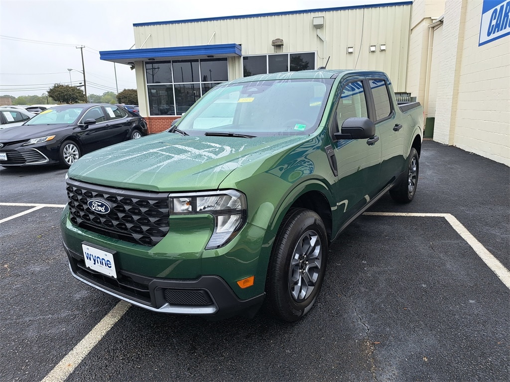 New 2025 Ford Maverick XLT Truck SuperCrew