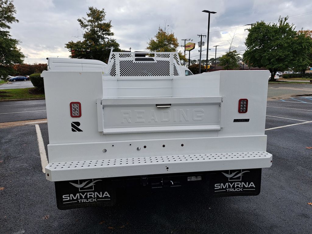 2025 Ford F-350 Super Duty Chassis Cab XL - Photo 6