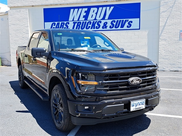 2025 Ford F-150 Truck SuperCrew Cab 