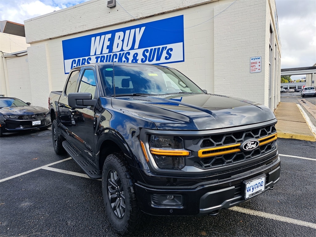 2025 Ford F-150 Truck SuperCrew Cab 