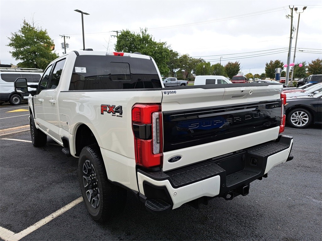 2026 Ford F-250 Platinum photo 4