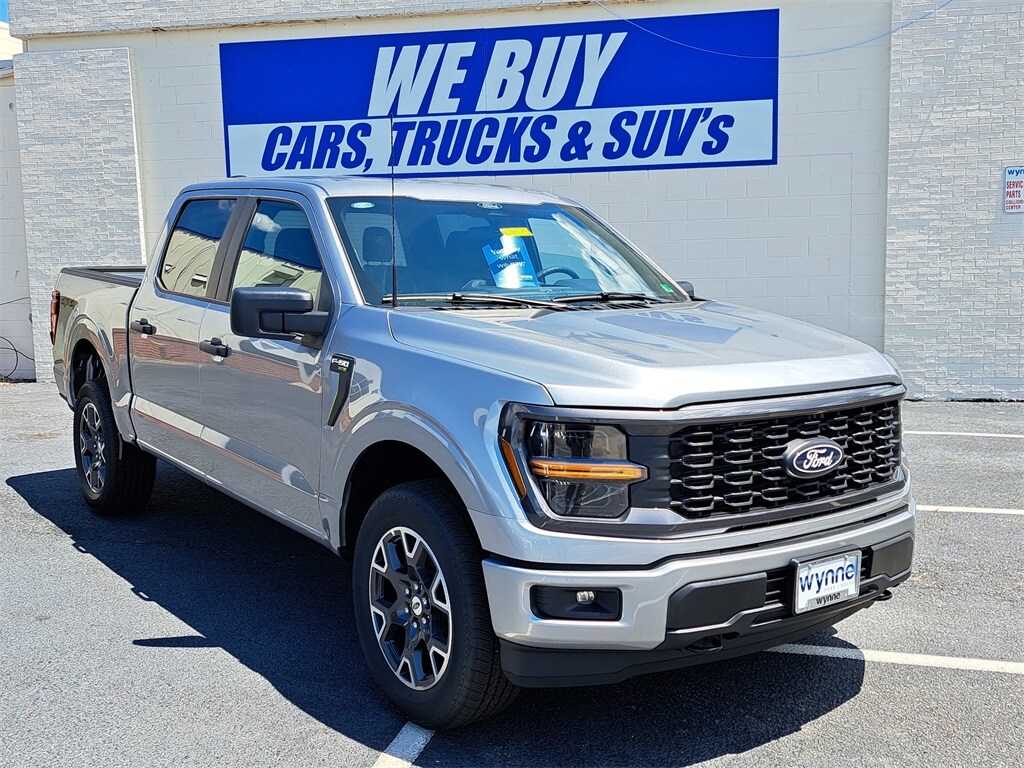 New 2025 Ford F-150 STX Truck SuperCrew Cab