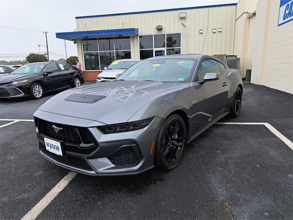 New 2025 Ford Mustang  Coupe