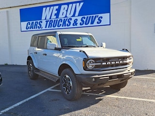 2026 Ford Bronco Outer Banks SUV