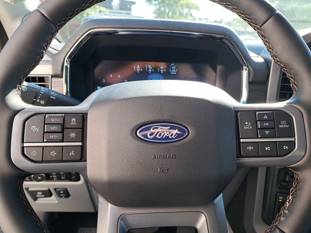 2025 Ford F-150 Lariat - Photo 9