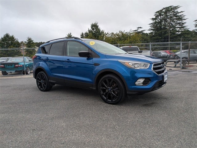 Used 2019 Ford Escape SE with VIN 1FMCU9GDXKUA70076 for sale in Hampton, VA