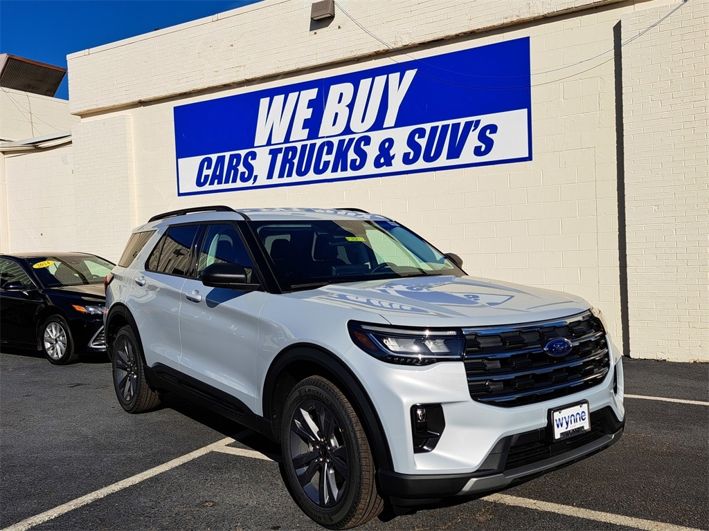 2026 Ford Explorer Active's photo