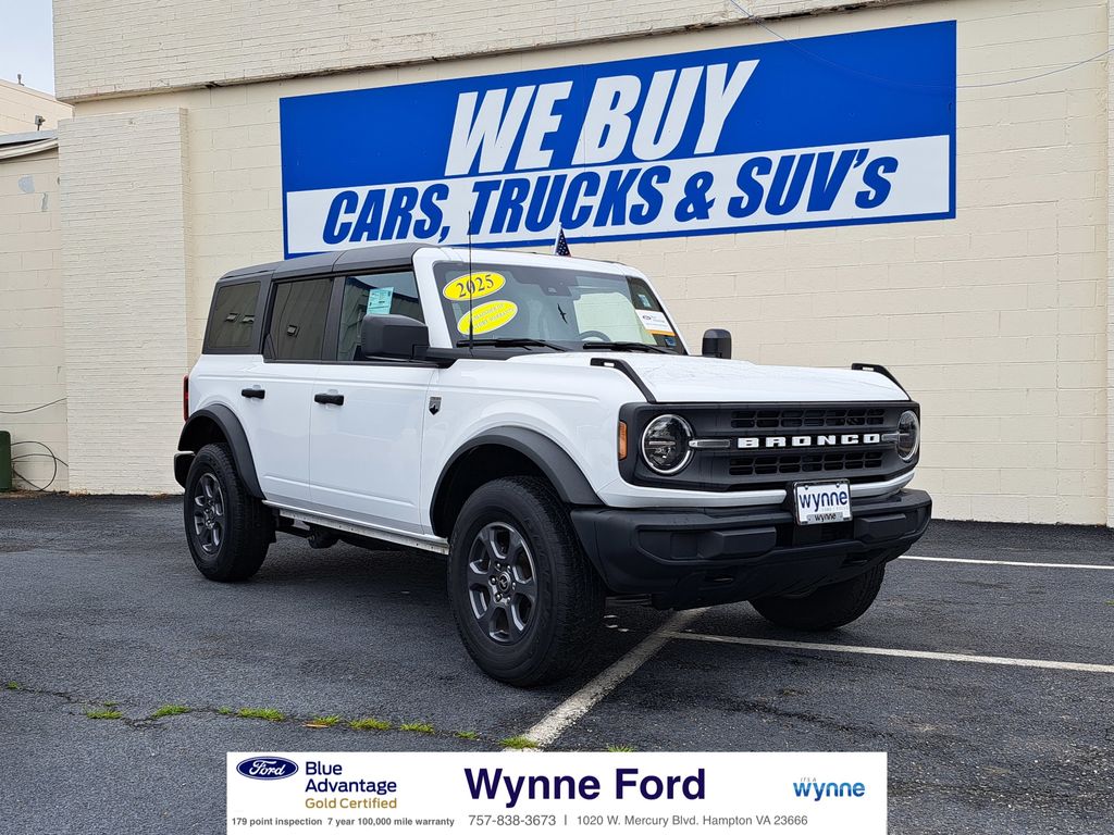2025 Ford Bronco SUV 