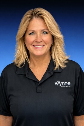 Staff member Lori Logsdon from ID_f1ebf8
