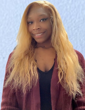 Staff member Ariana Allen from f2d479a7448d