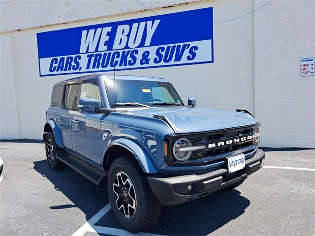 2025 Ford Bronco SUV 