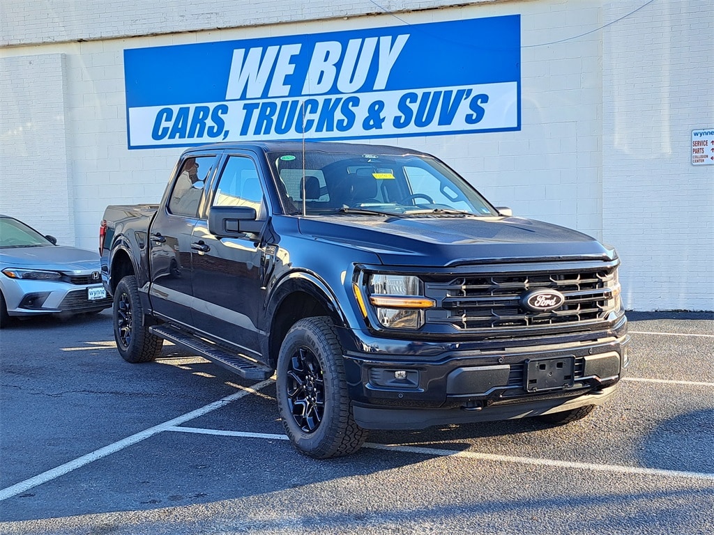 2025 Ford F-150 Truck SuperCrew Cab 