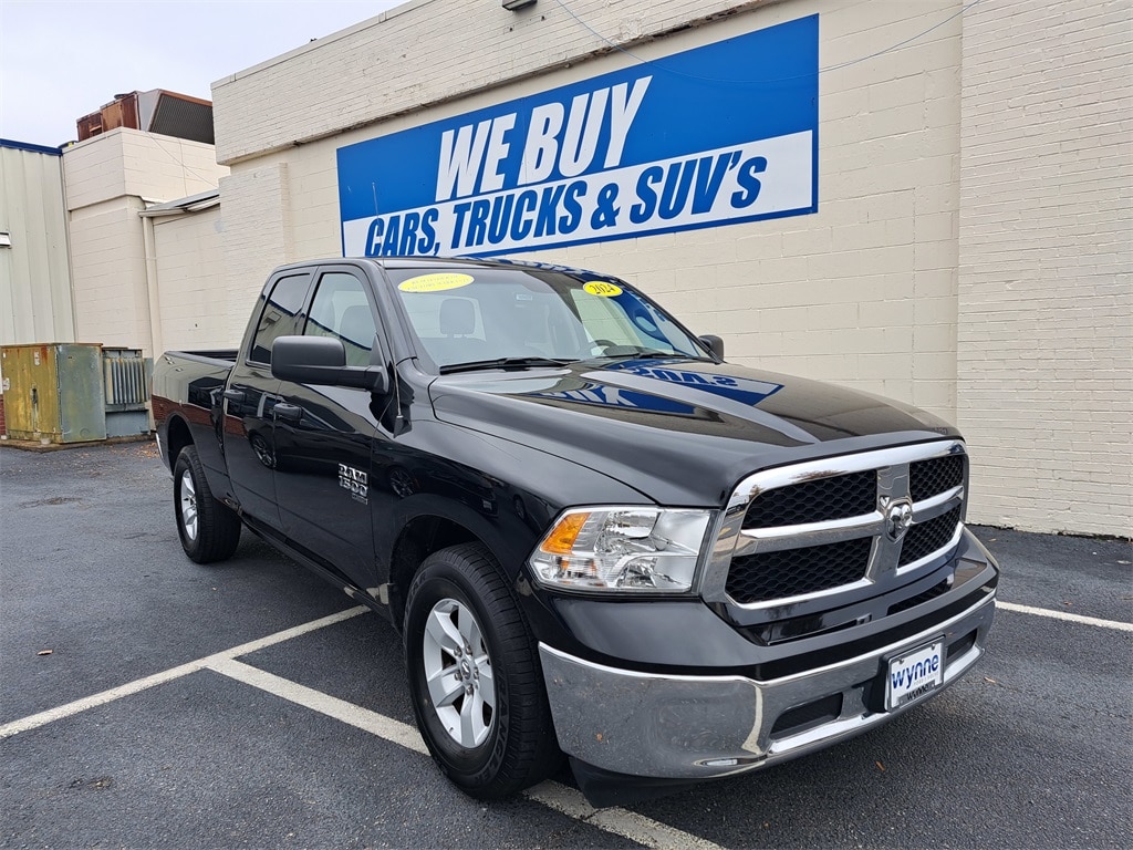 2024 RAM Ram 1500 Classic SLT's photo