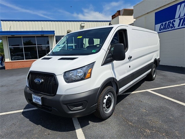 2025 Ford Transit photo 3
