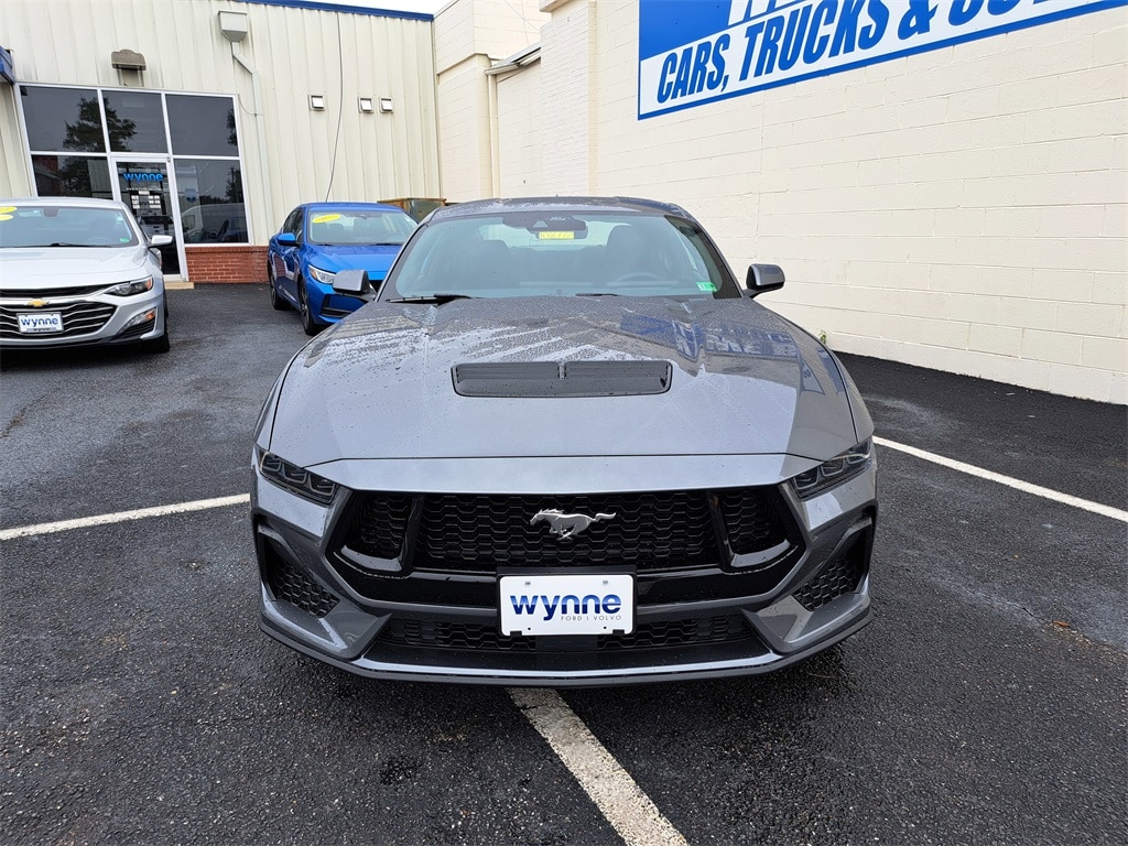 New 2025 Ford Mustang  Coupe