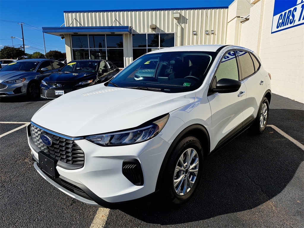 New 2025 Ford Escape Active SUV