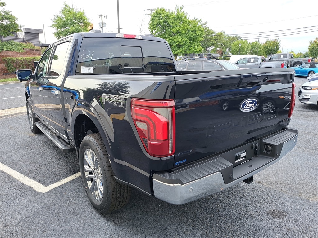 New 2025 Ford F-150 Lariat Truck SuperCrew Cab