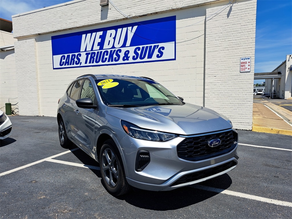2024 Ford Escape ST-Line's photo