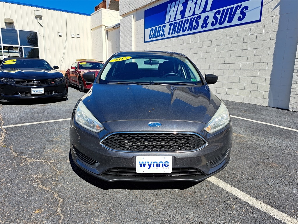 Used 2015 Ford Focus S with VIN 1FADP3E23FL361759 for sale in Hampton, VA