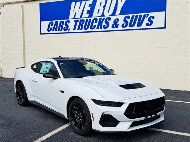 2025 Ford Mustang Coupe 