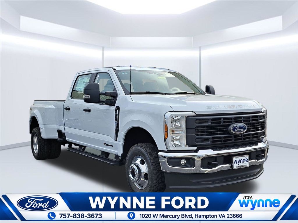 2026 Ford F-350 Truck Crew Cab 