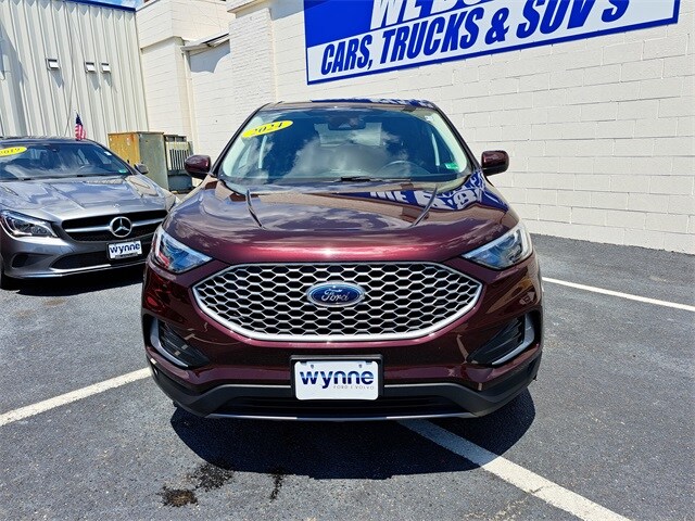 2024 Ford Edge SEL photo 2
