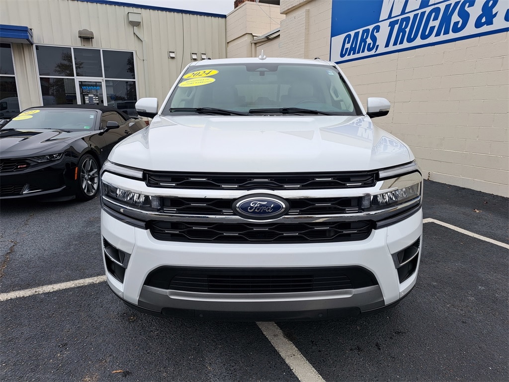 Used 2024 Ford Expedition Limited SUV