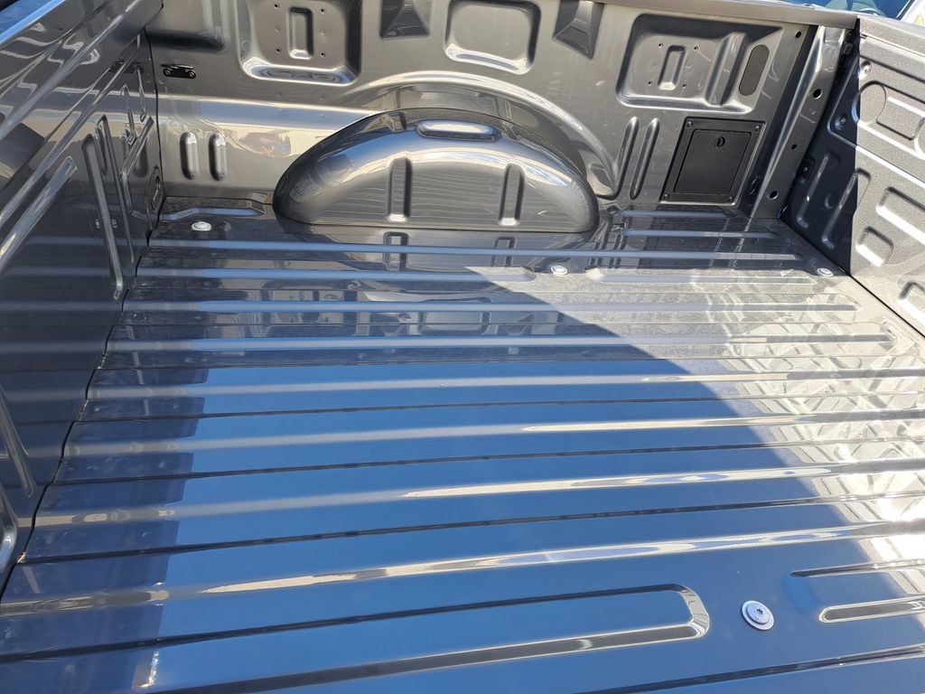 2025 Ford F-150 Lariat - Photo 14