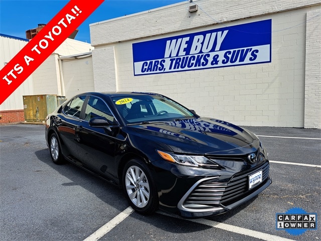 2024 Toyota Camry LE