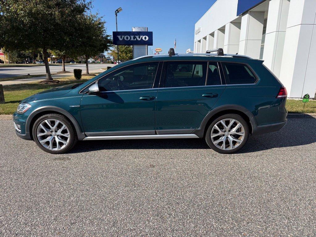 Used 2018 Volkswagen Golf Alltrack SEL 1.8T SEL DSG
